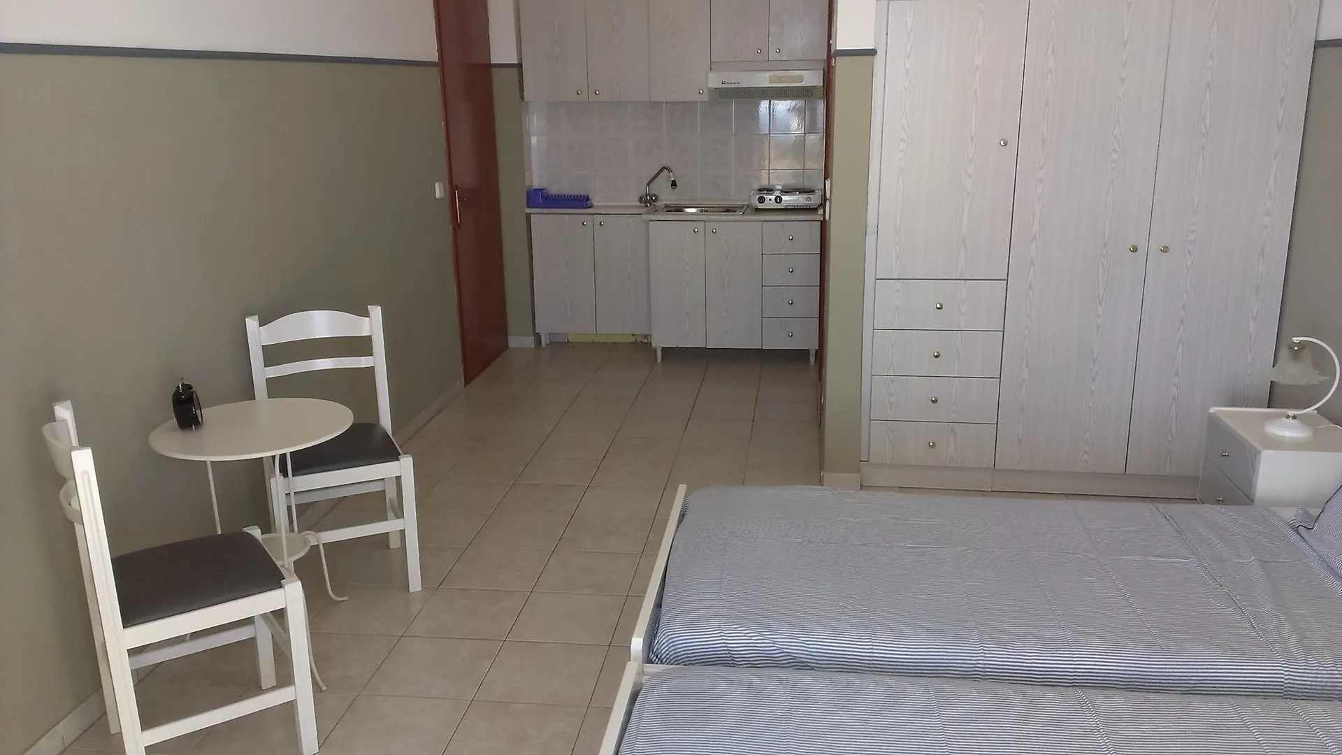 Aristea Studios Mousata